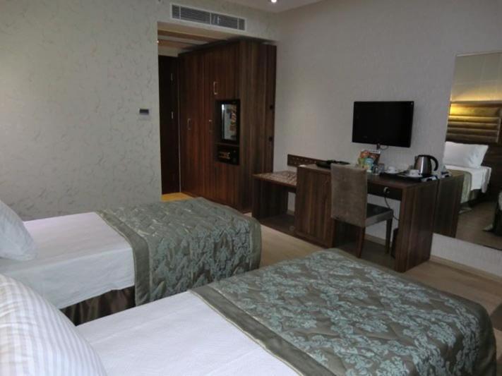 Adanava Hotel Экстерьер фото